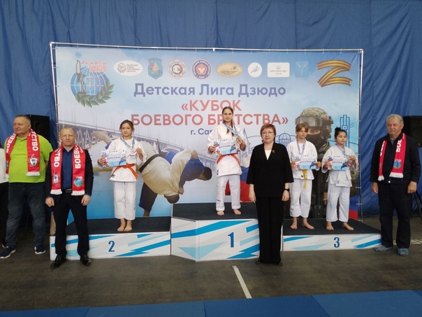 Энгельсские спортсмены заняли призовые места на областных соревнованиях по дзюдо.